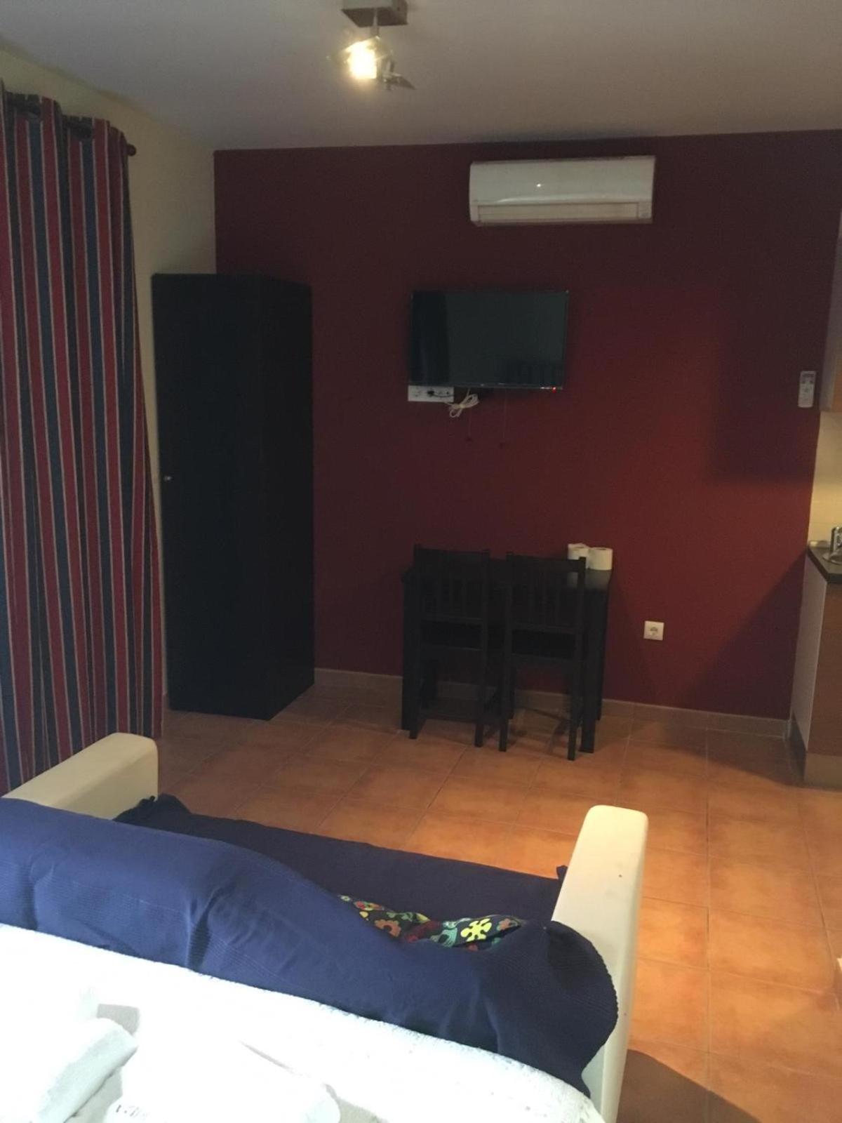 Apartamentos Turisticos Rurales El Pua Cazalla de la Sierra Eksteriør billede